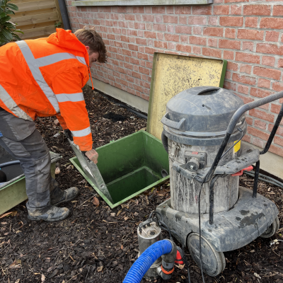 Maintenance-Cuve-eau-de-pluie